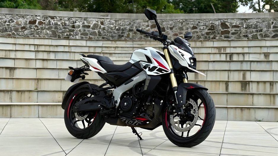 Bajaj Pulsar Hattrick Offer