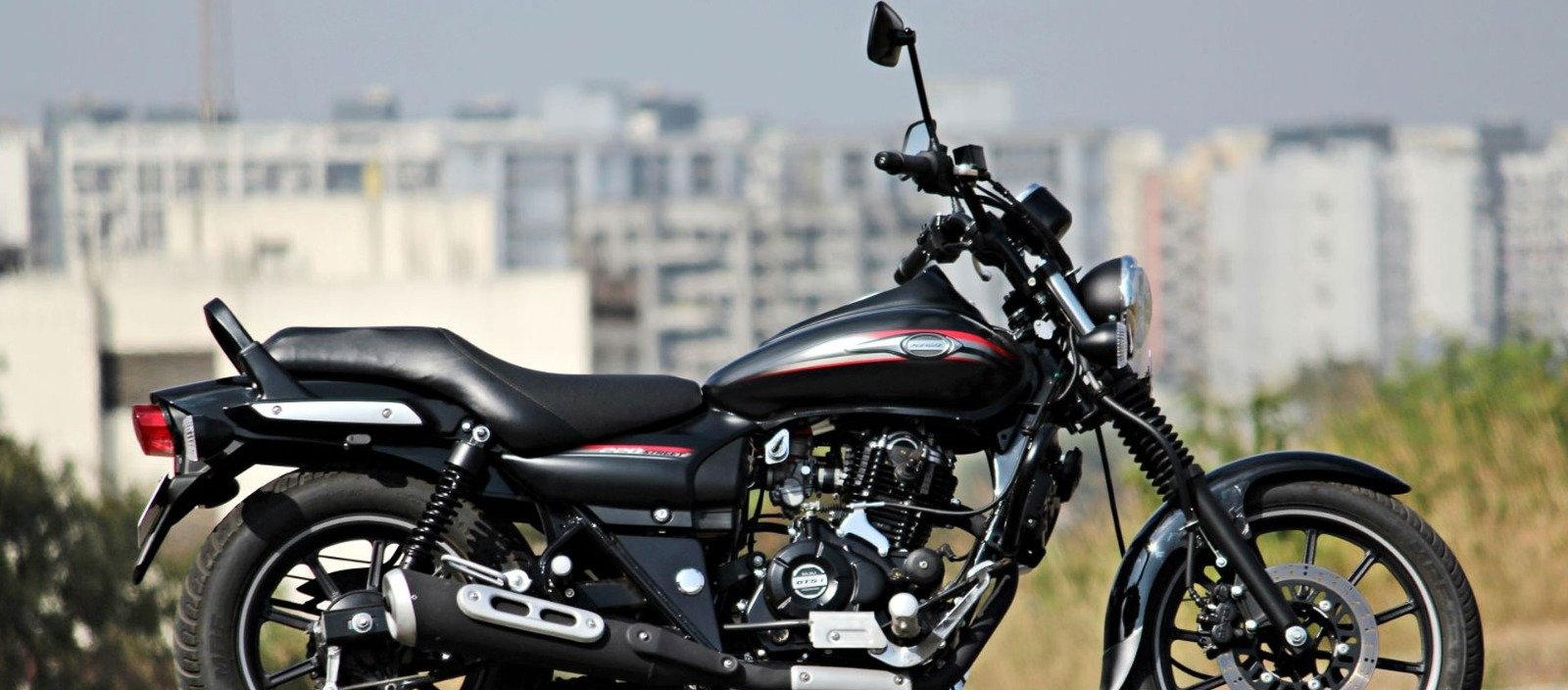Bajaj Avenger Street 220