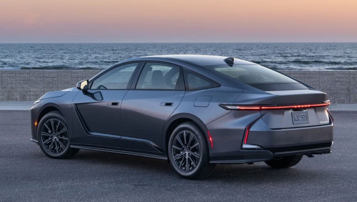 Lexus ES 350h Hybrid