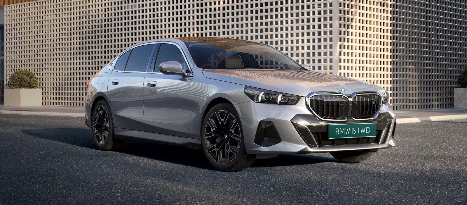 BMW i5